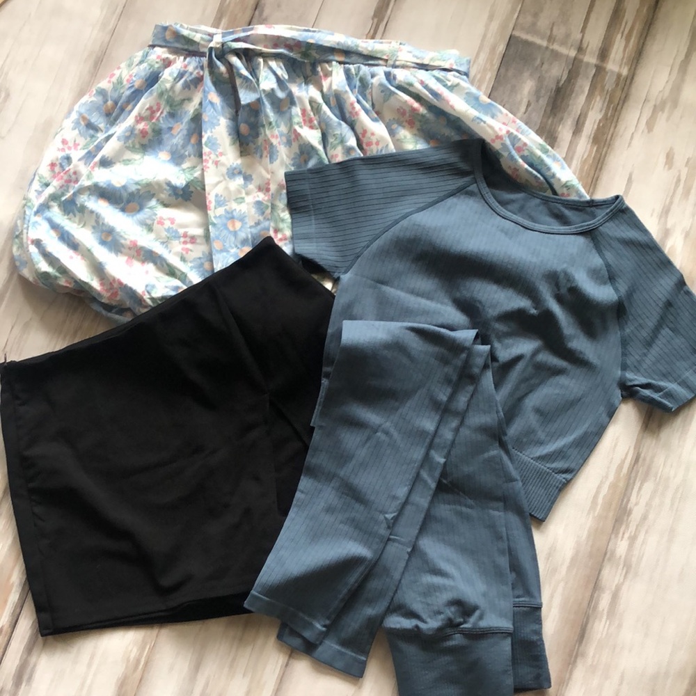 SHEIN BUNDLE / Balloon shorts / Black Skort / Blue work out set
